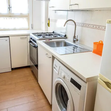 M153 - Marcelli, Nuovo Trilocale Con Terrazzo